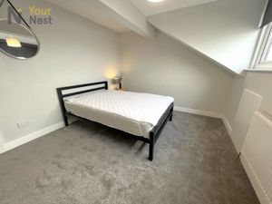 Photo 11- click for photo gallery